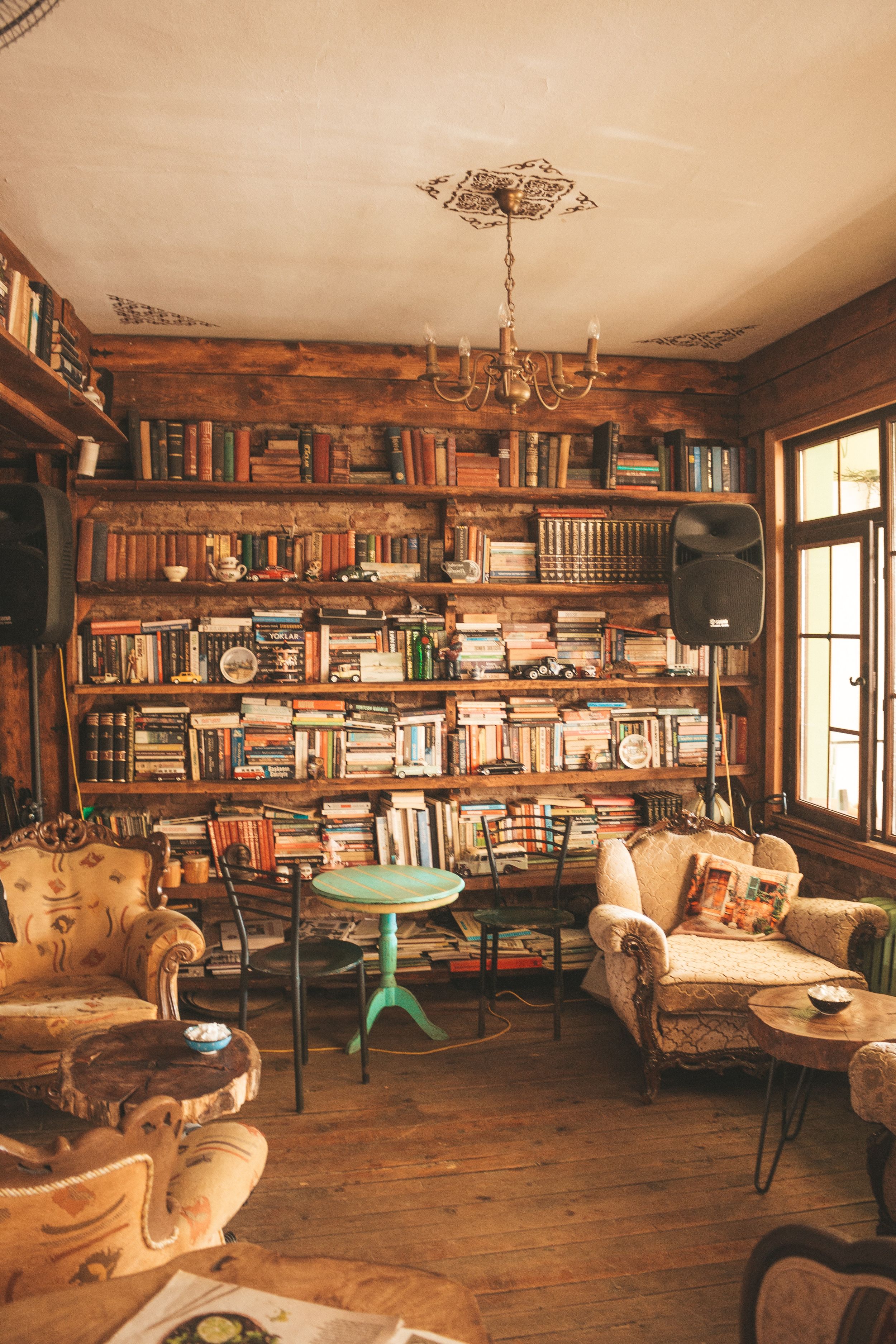 Book Binge November 2022: I Read Five Books in a Week